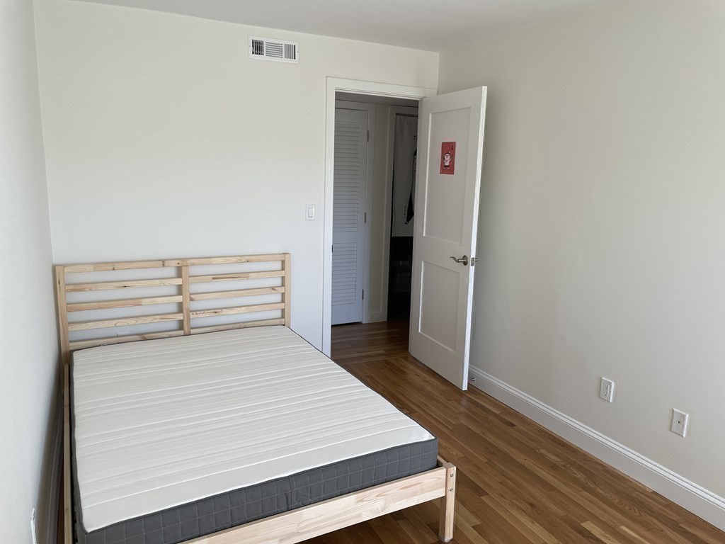 255 Beacon Street # 4B