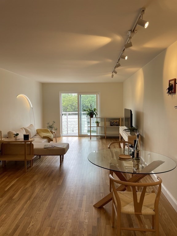 255 Beacon Street # 4B