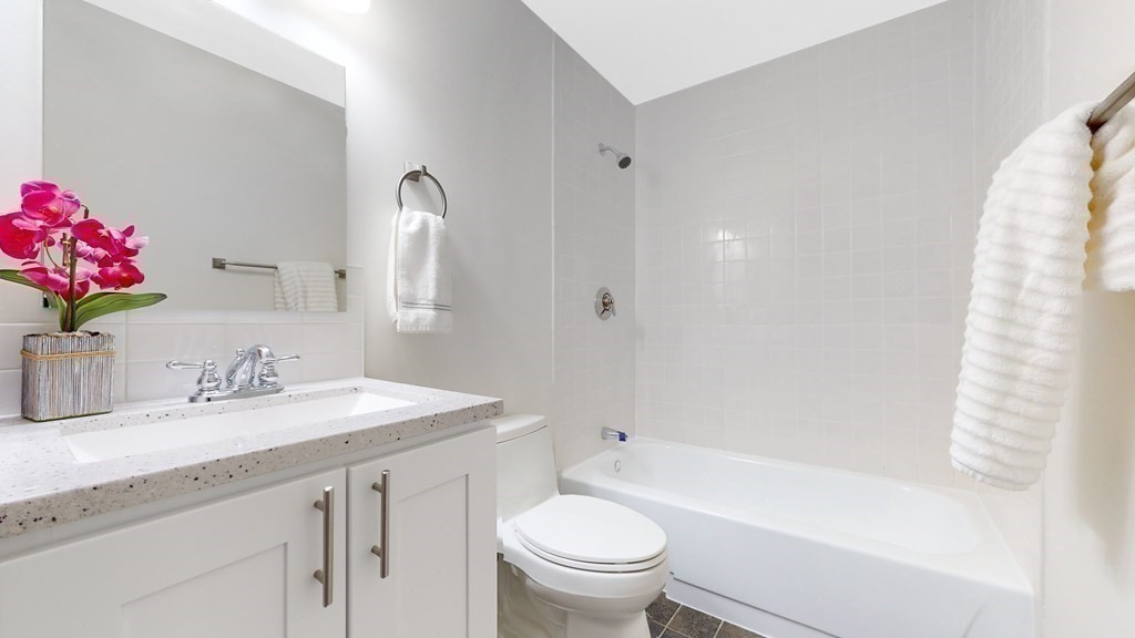 255 Beacon Street # 4B