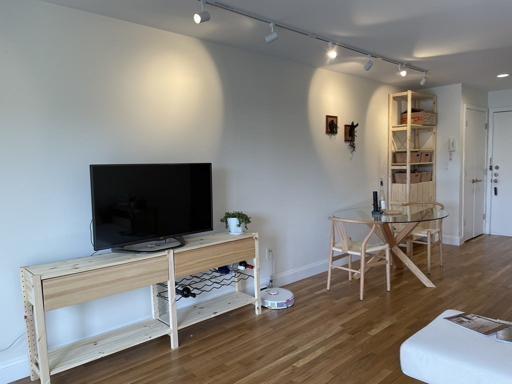 255 Beacon Street # 4B