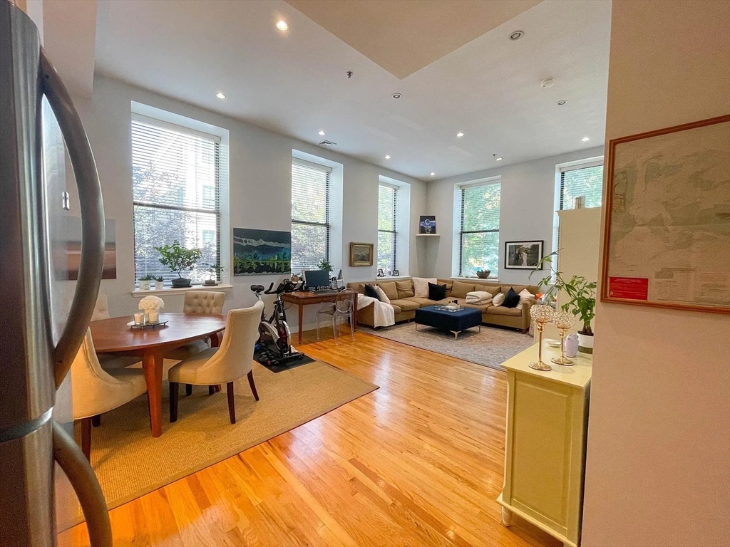 11 Wyman St # 2C