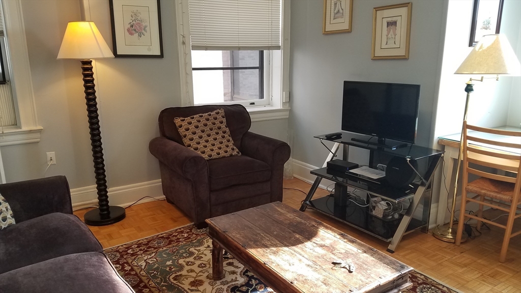 21 Beacon St # 9N