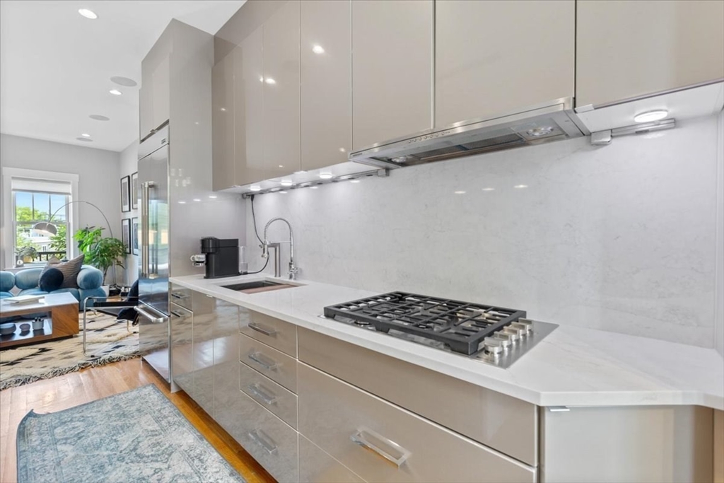 38 Sheridan St # 38