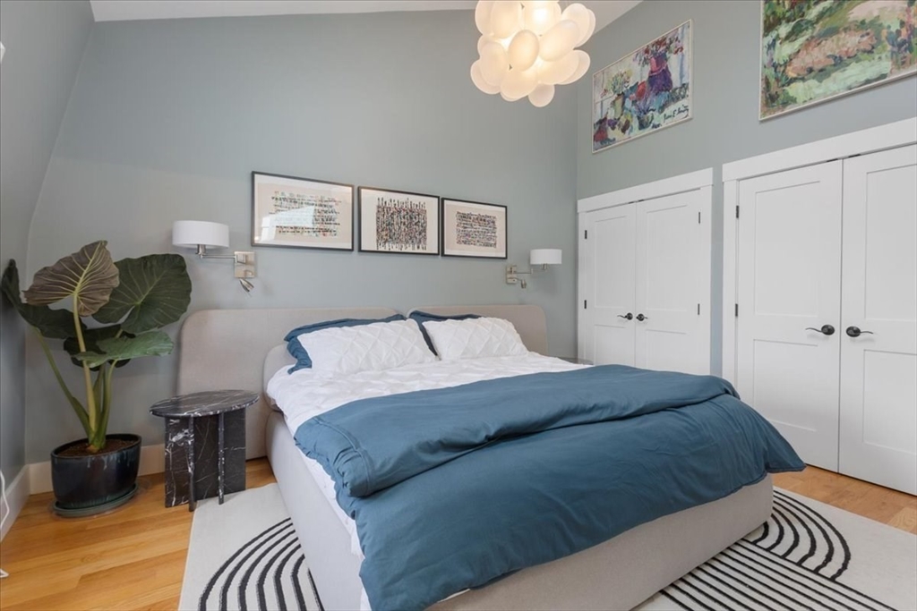 38 Sheridan St # 38