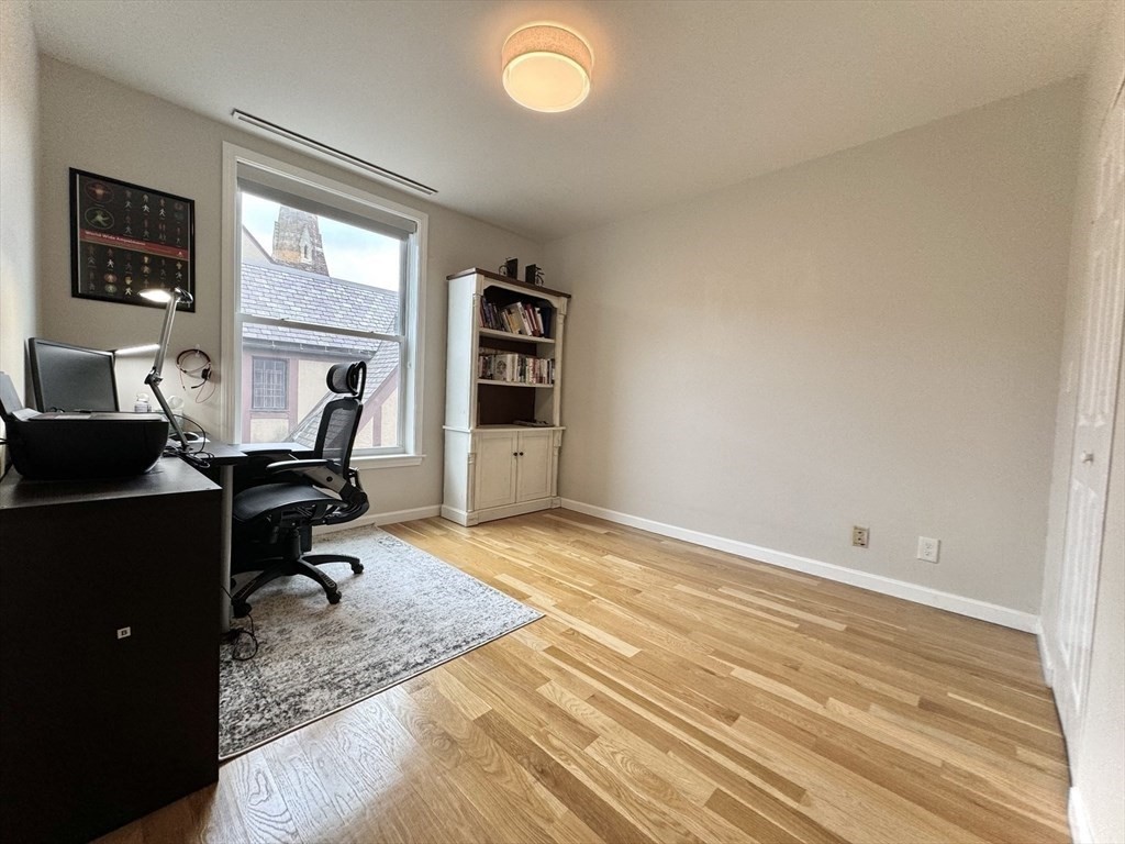 25 Marion Street # 32