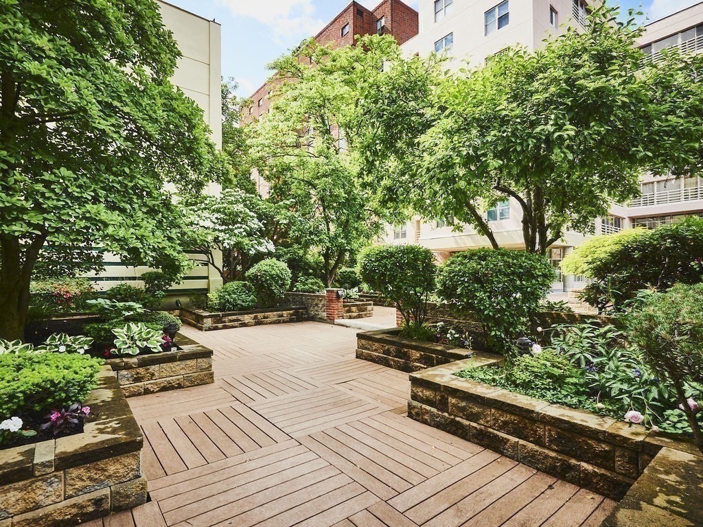 25 Marion Street # 32