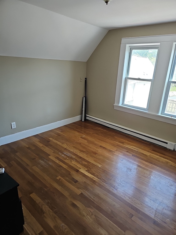 7 Harwood St # 3