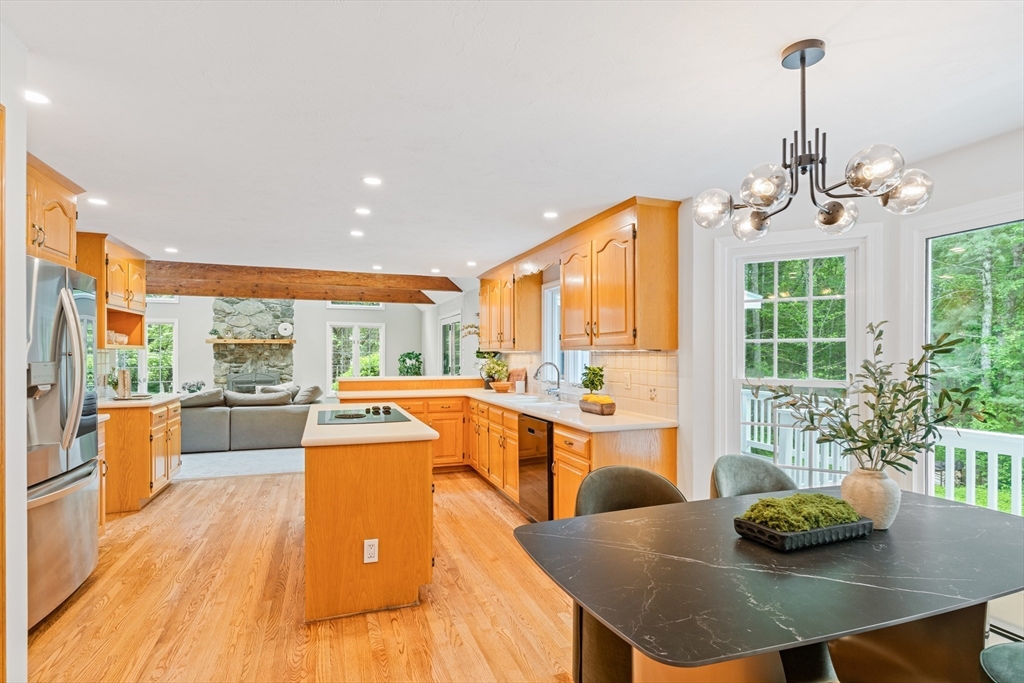 25 Bogastow Circle