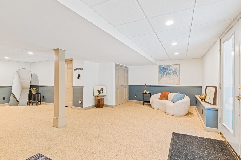 25 Bogastow Circle