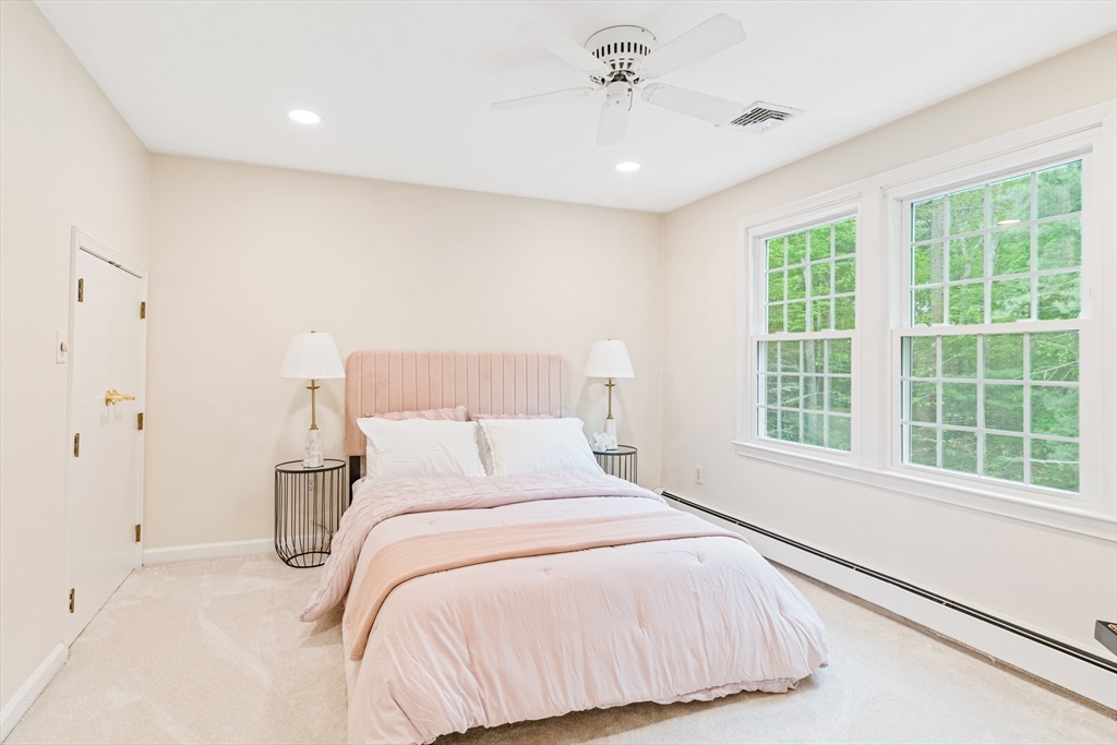 25 Bogastow Circle