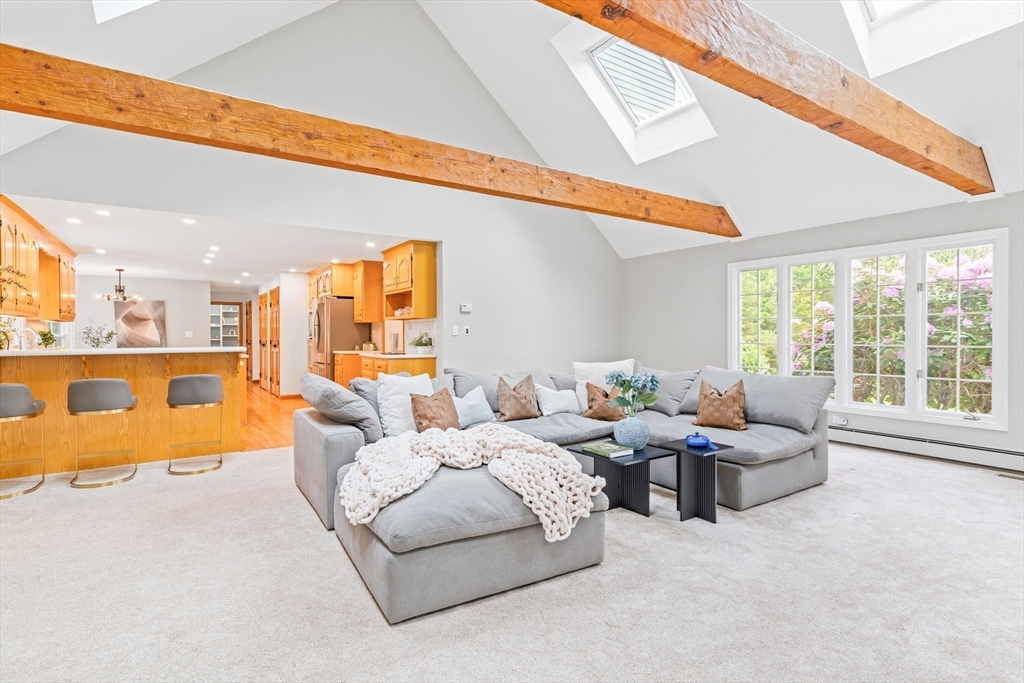 25 Bogastow Circle