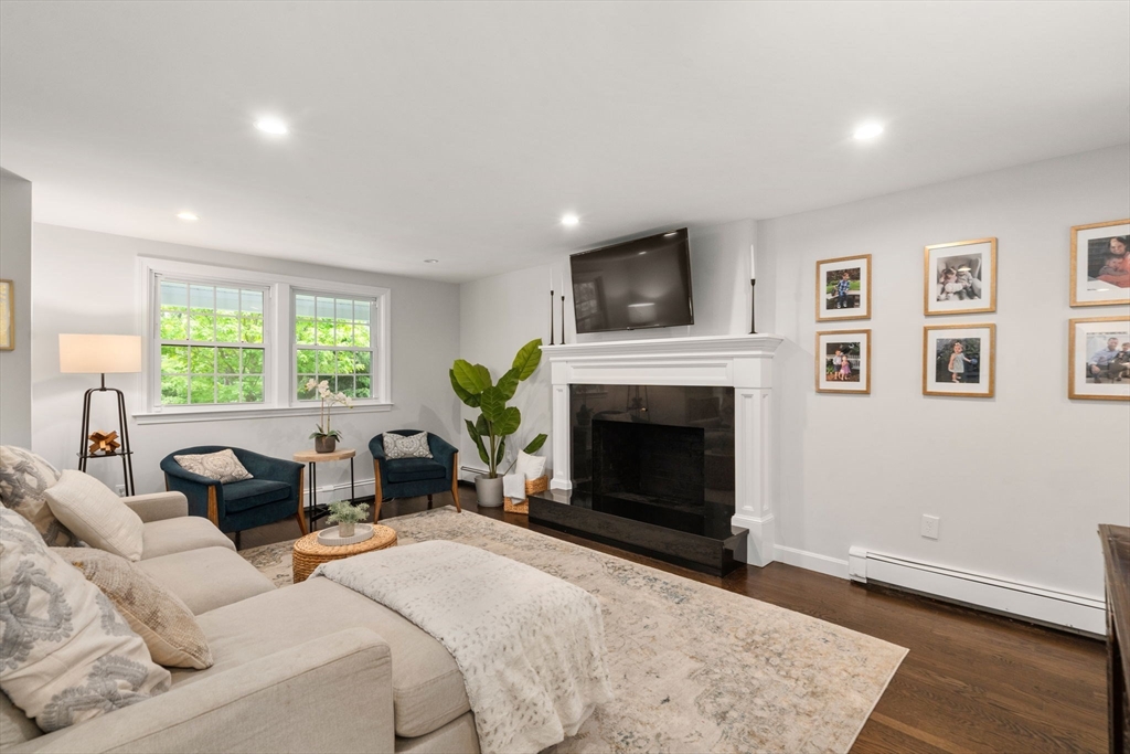 36 Indian Hill Rd