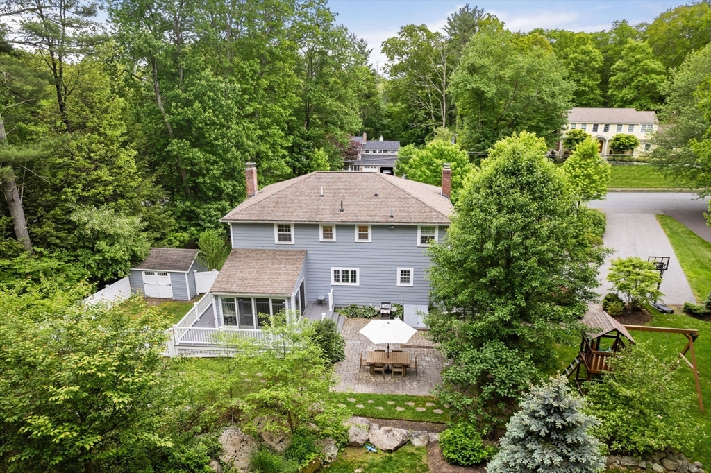 36 Indian Hill Rd