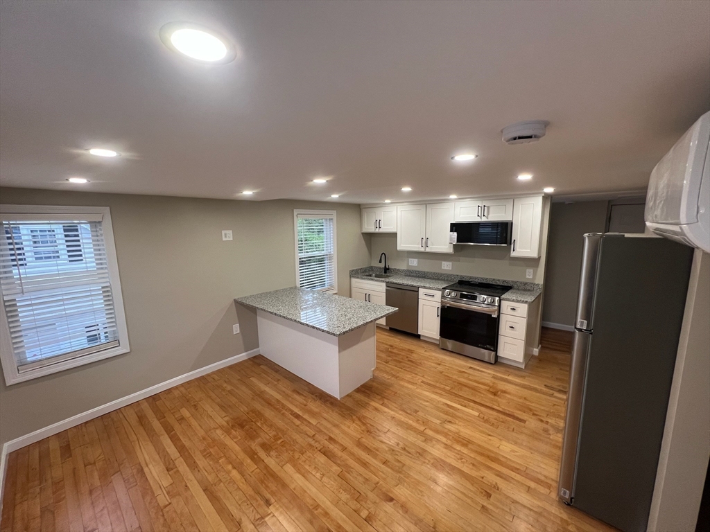 38-40 Guild St # 2 Unit: 38-2