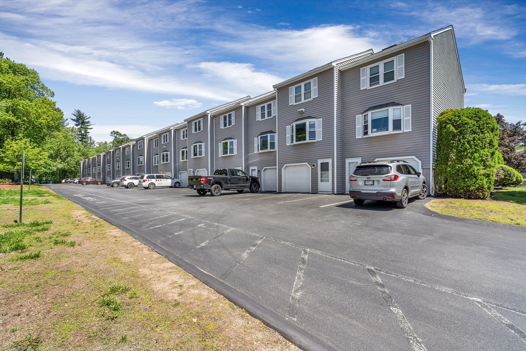 95 Tennis Plaza Rd # 12