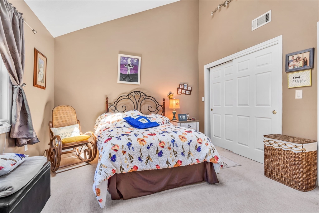 95 Tennis Plaza Rd # 12