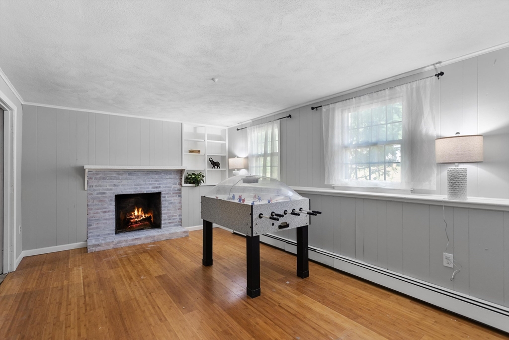 49 Miller St