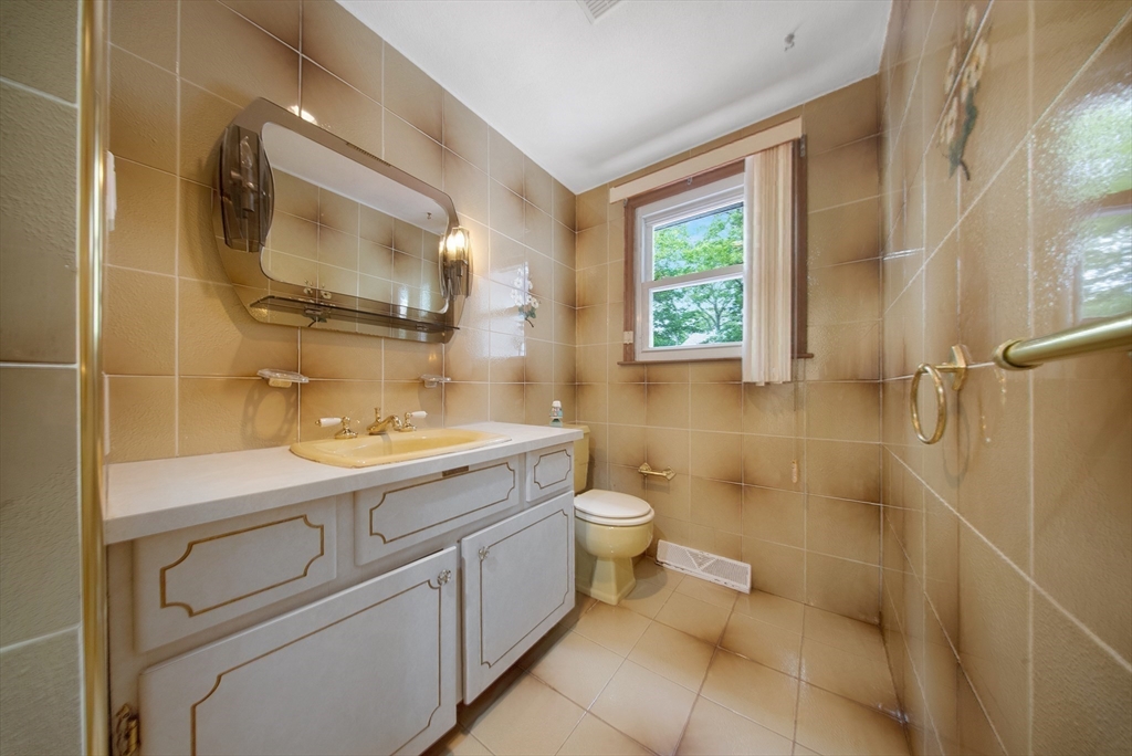 25 Gloversbrook Rd