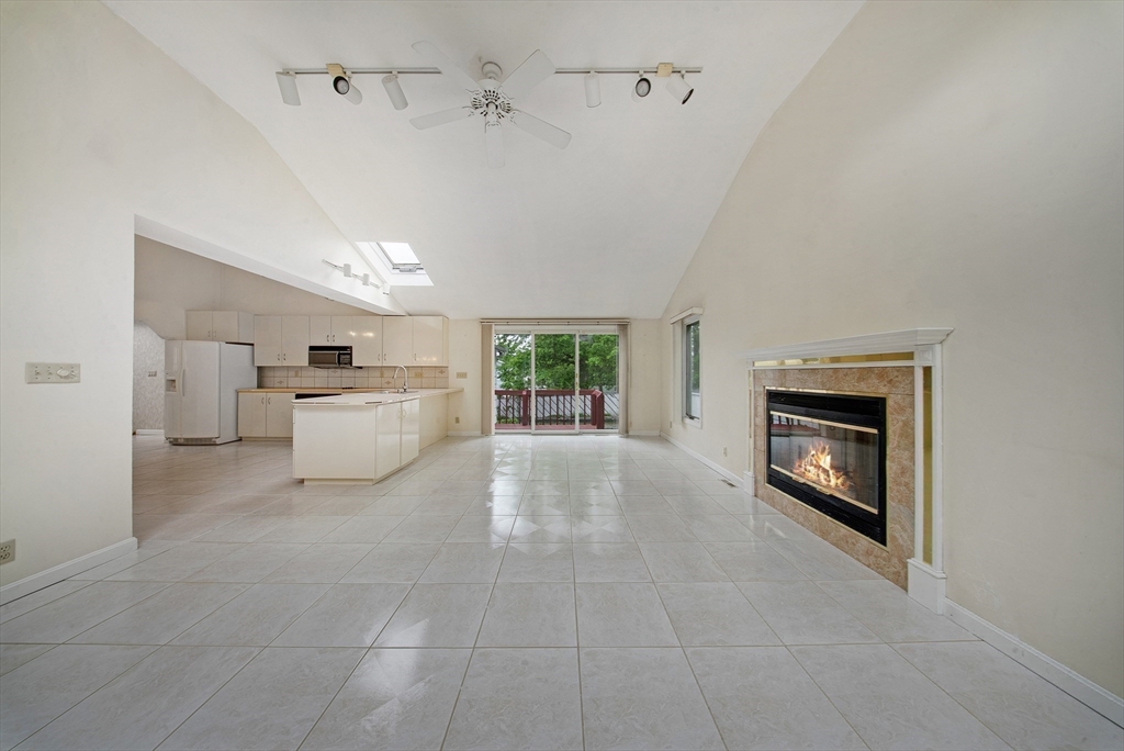 25 Gloversbrook Rd