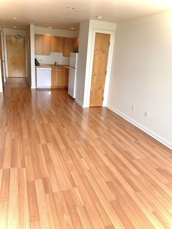 131 Tremont Street # 7B