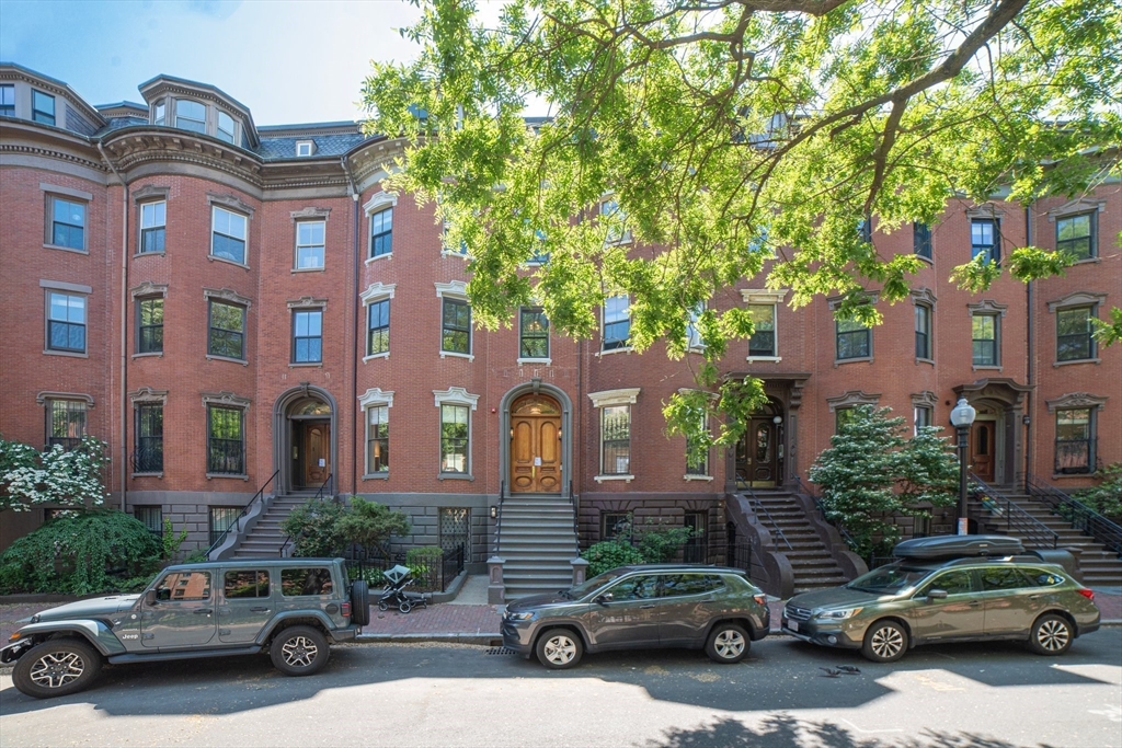 25 Worcester Square # 3