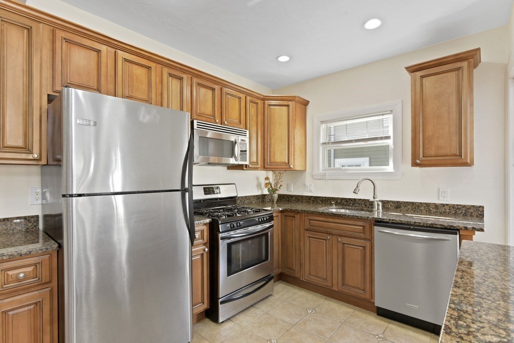 6 Wilson Ave # 1