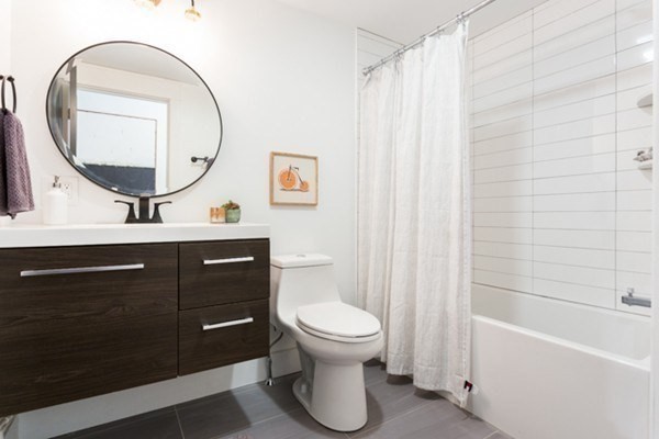 18 Highland Ave # 2