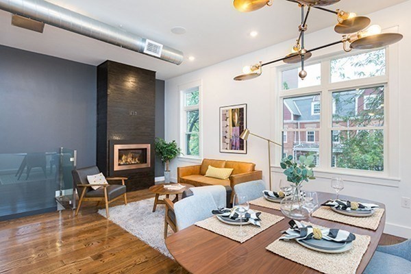 18 Highland Ave # 2