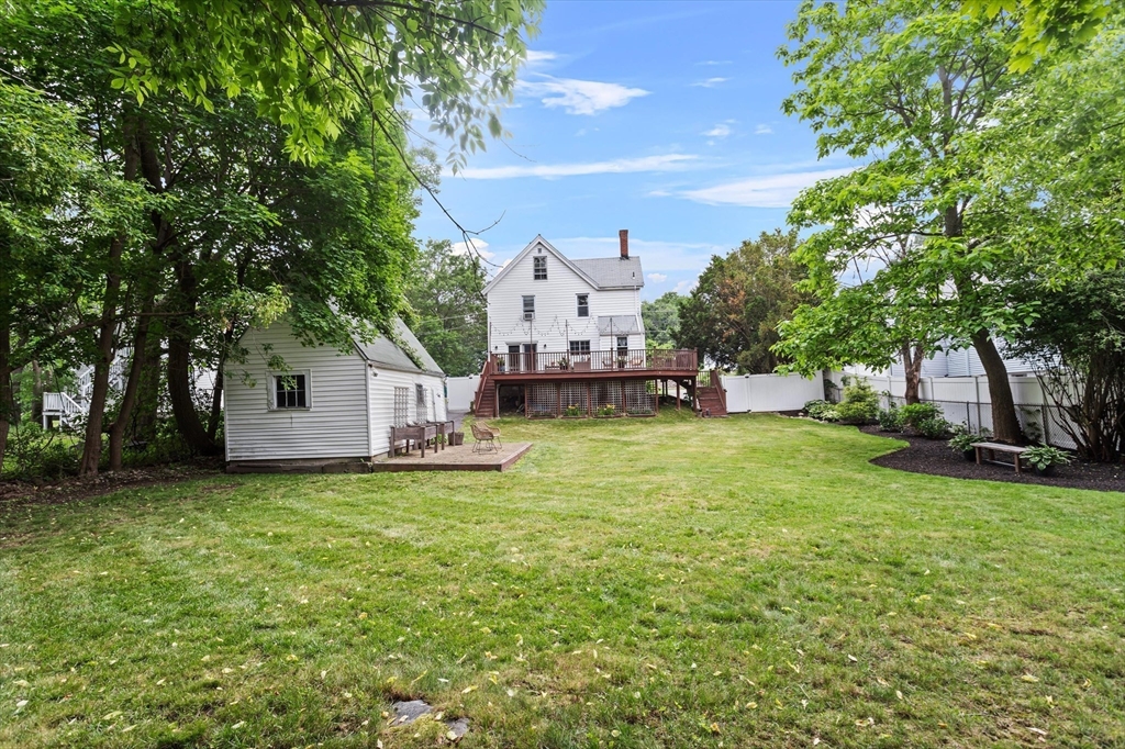 38 Myrtle St