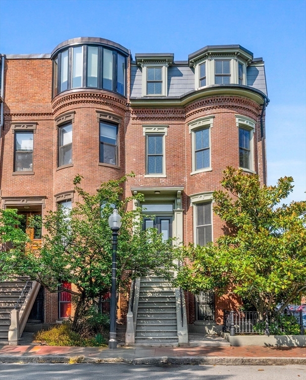 195 W. Newton PH