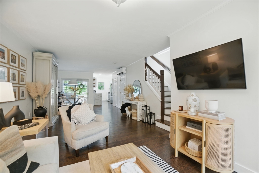 14 Turning Mill Lane # 14