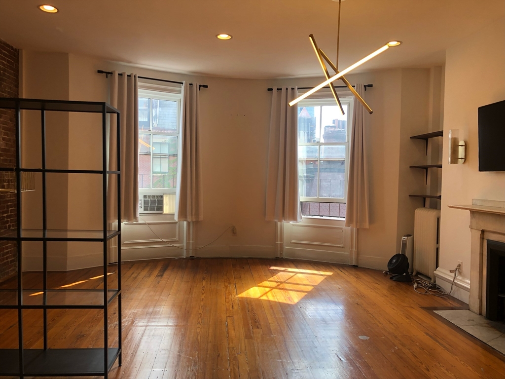 195 Beacon Street # 8