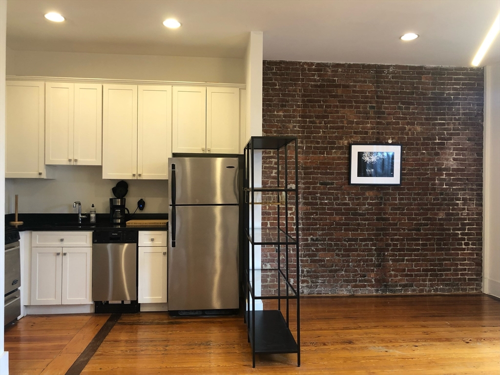 195 Beacon Street # 8
