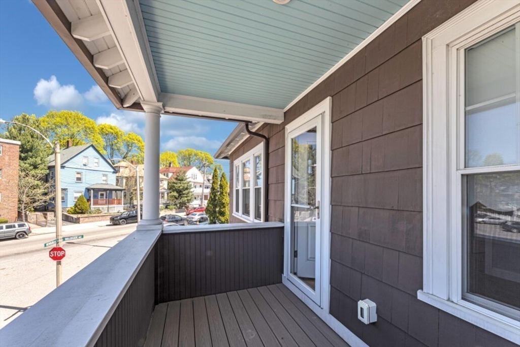 8 Newburg St # 8