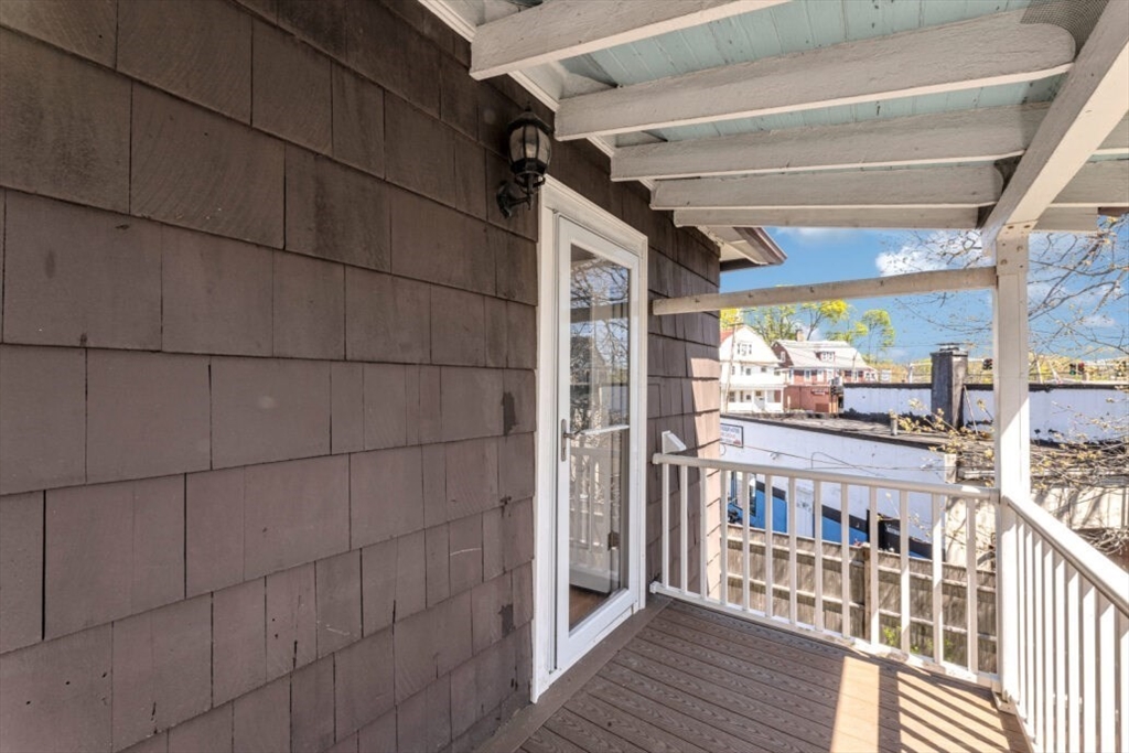 8 Newburg St # 8