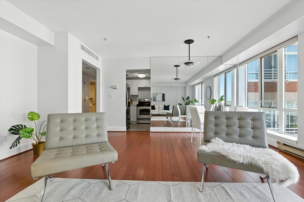 197 8th St # 501
