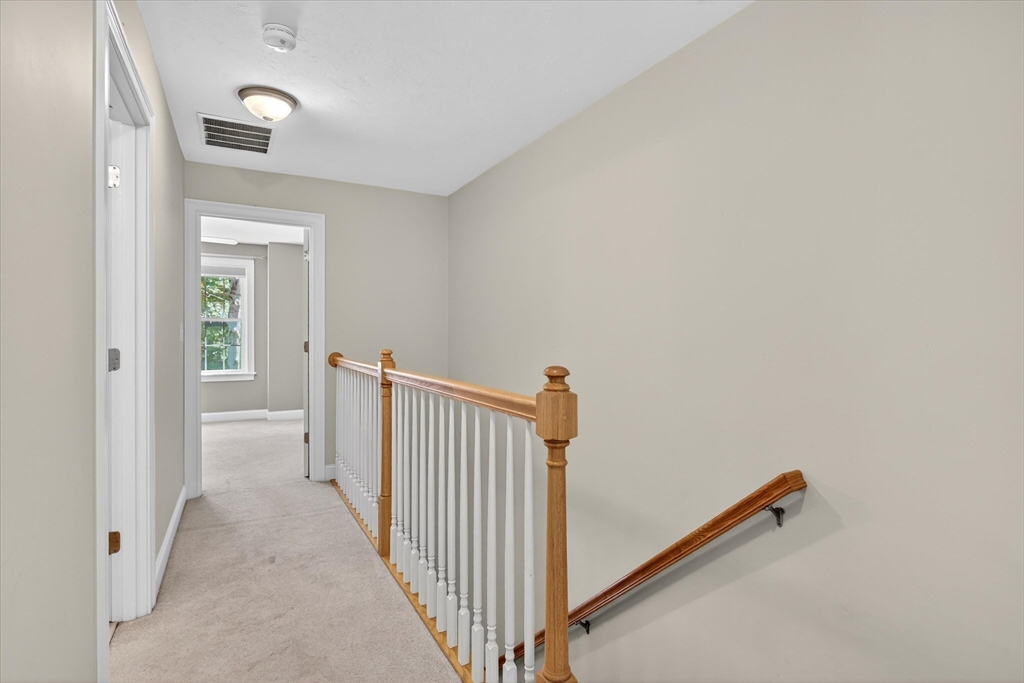 8 Curve St # B