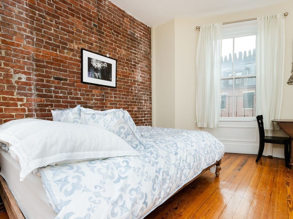 195 Beacon # 8
