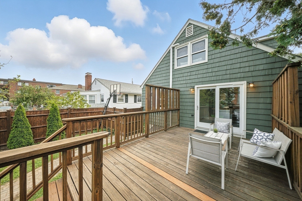 78 Litchfield