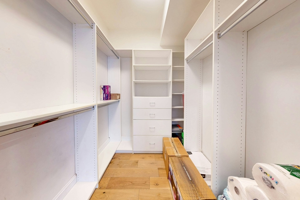 154 West 8th Street Unit: 5-S