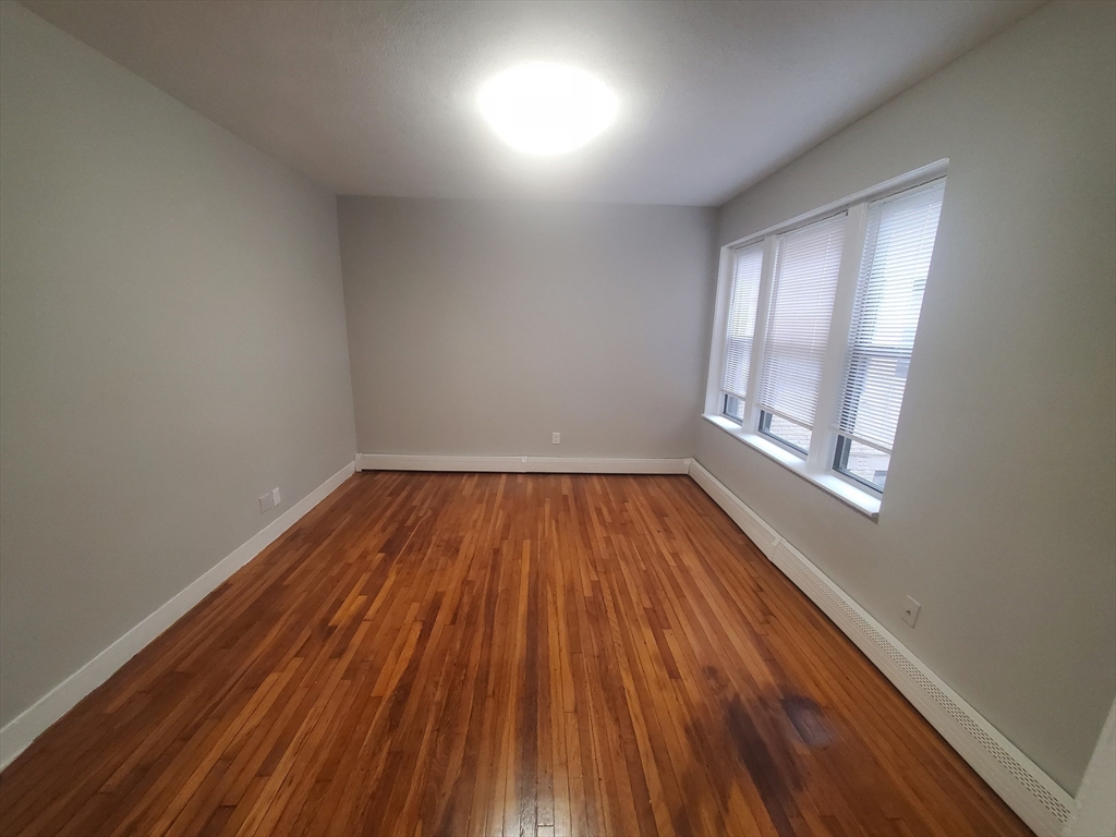 10 Abbotsford # 4, Boston Unit: 4