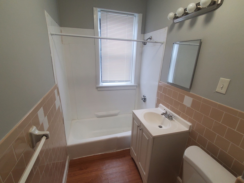 10 Abbotsford # 4, Boston Unit: 4