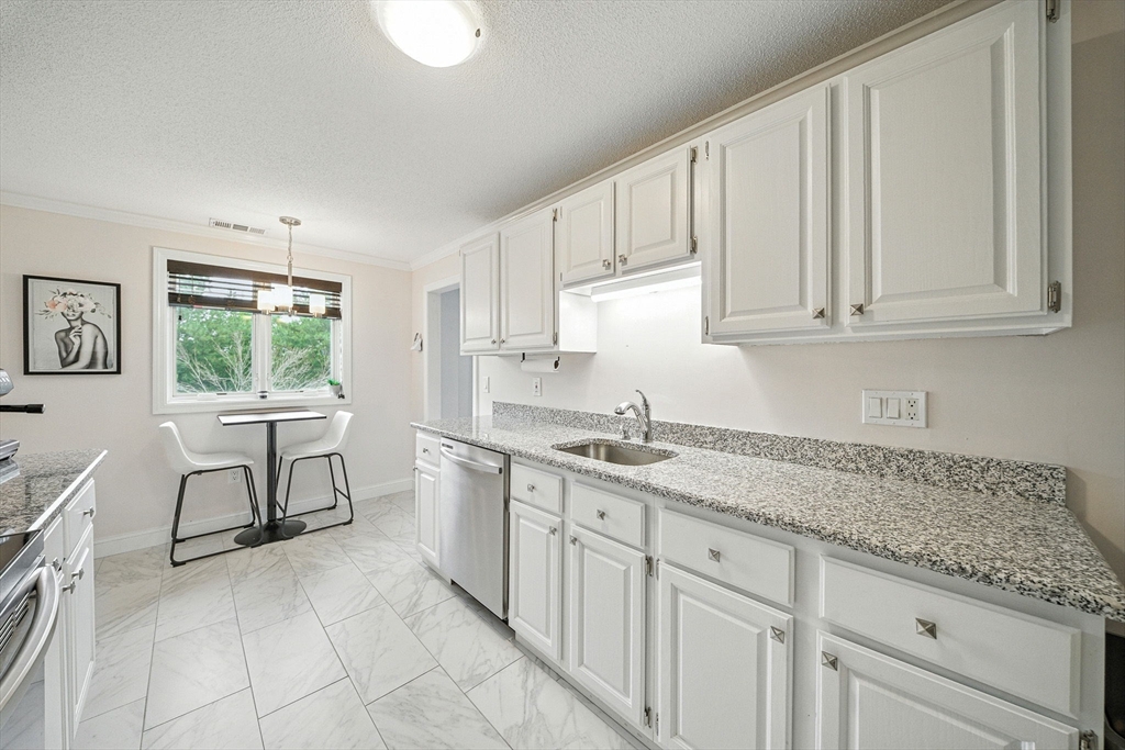 12 Ledgewood Way # 26