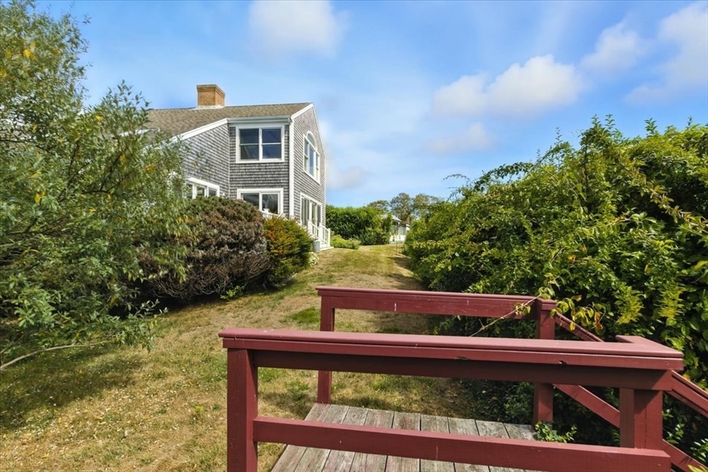 60 Smith Heights Way