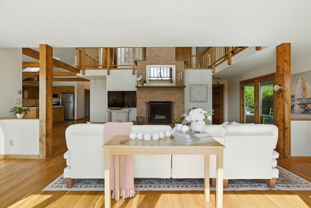 60 Smith Heights Way