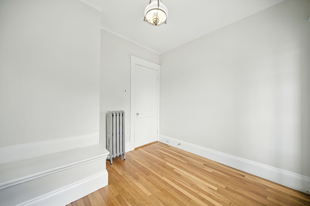 24-26 Benjamin Rd # 24