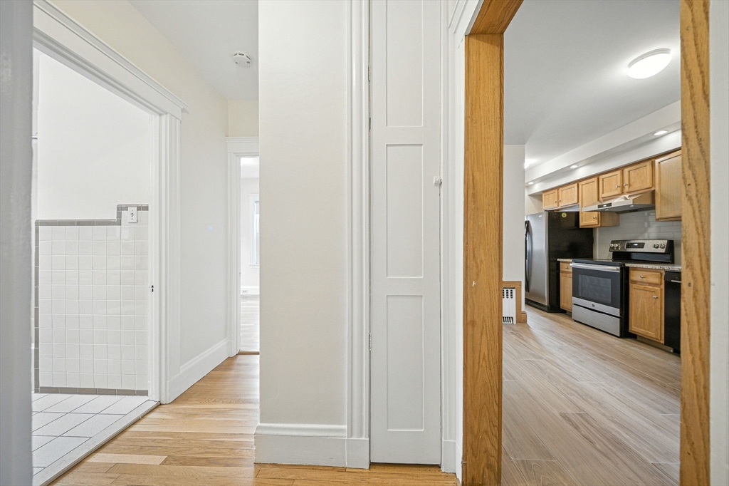 24-26 Benjamin Rd # 24
