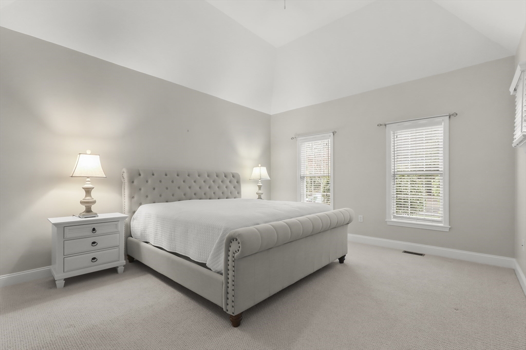 1 Hollyhock Knoll Ct # 1