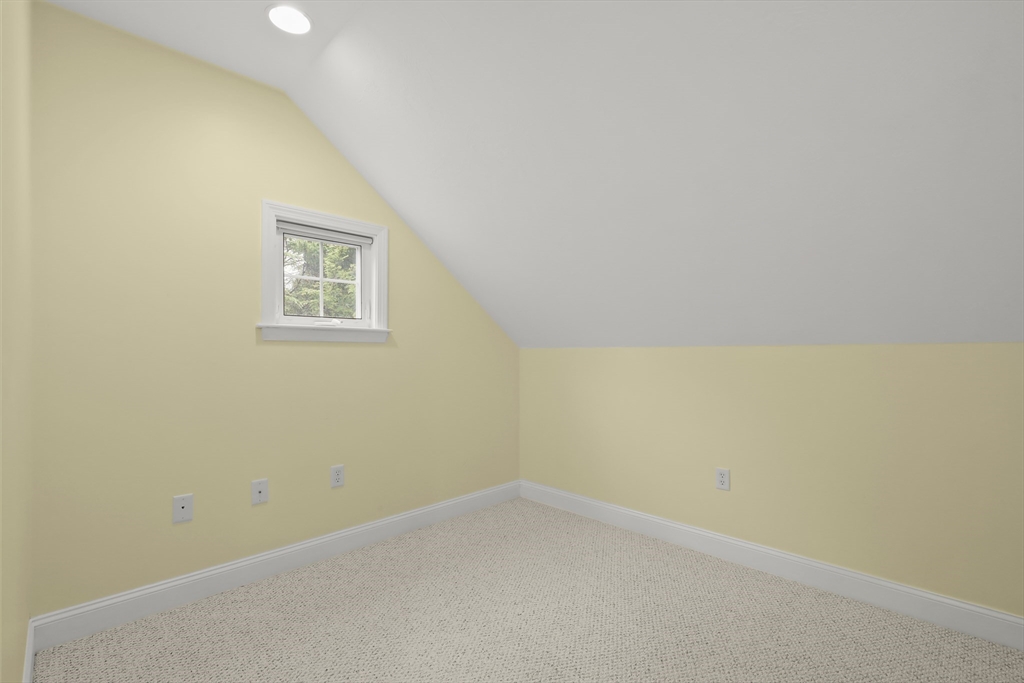 1 Hollyhock Knoll Ct # 1