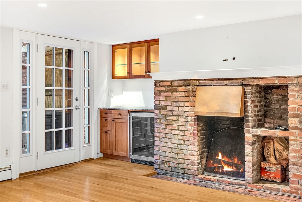 35 Mt Vernon Street # 1